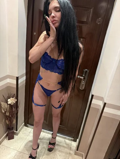 Компаньонка Пловдив - 𝑨𝒍𝒆𝒙𝒂⚜️ ❌🔞𝑺𝒆𝒙𝒚 𝑩𝒓𝒖𝒏𝒆𝒕𝒕𝒆 100% - Пенис колан, Строга господарка, Масаж - снимка 4