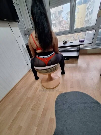 Компаньонка Пловдив - Не изпускайте последен ден - Орален секс, GFE, Френска с презерватив - снимка 9