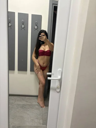 Компаньонка Пловдив - 💜Нова при вас! 💜Опитай - Класически секс, Френска с презерватив, Френска без презерватив - снимка 1