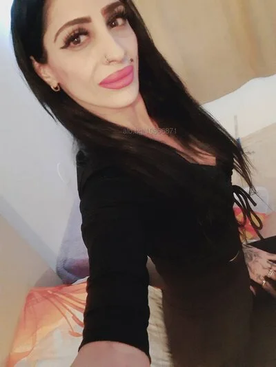 Компаньонка Пловдив - Немисли аме набери на 100% реална