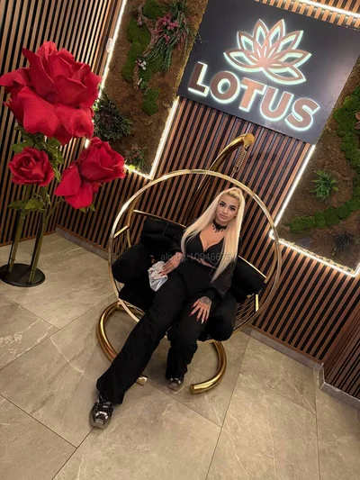 Компаньонка Пловдив - Seksi macka s teren