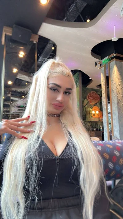 Компаньонка Пловдив - Твоето Русо Бонбонче❄️❤️