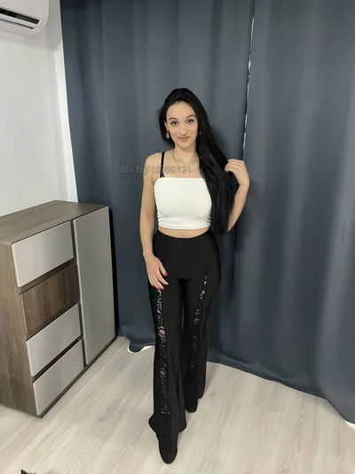 Компаньонка Пловдив - Здравей те мили господа - Строга господарка, Влизане в роля, Масаж - снимка 3