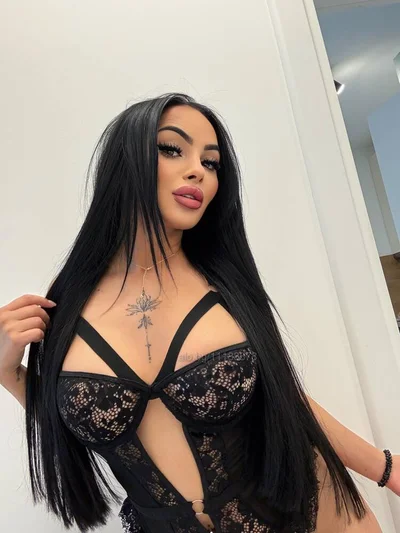Компаньонка Пловдив - Ivana TOP