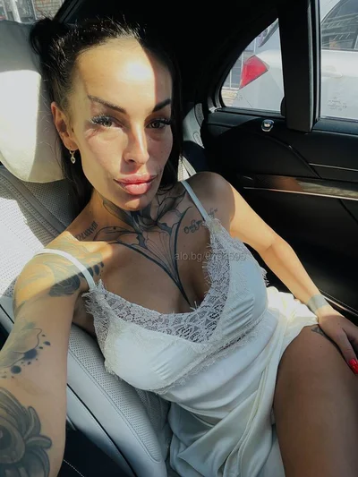 Компаньонка Пловдив - Adriana Lorenzi - Играчки, Пенис колан, Стриптийз - снимка 8